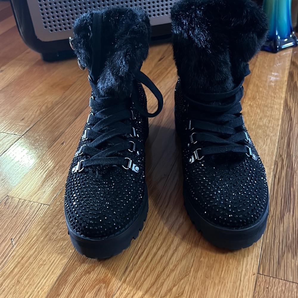 Express, Black Boots, Size 6 View 3
